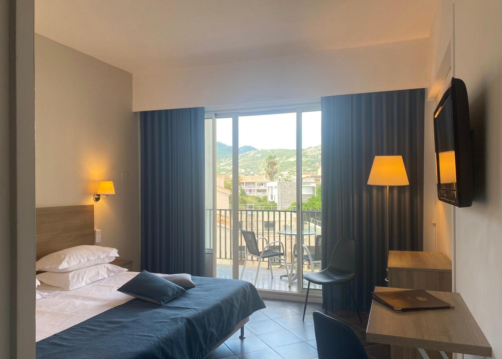 Grand Hotel De Calvi Exterior photo